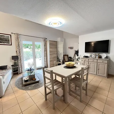 Belle Maison Climatisee, Wifi, 7 Personnes, Piscine Commune, 10 Mn De La Lrcs96 Villa *