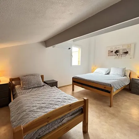Belle Maison Climatisee, Wifi, 7 Personnes, Piscine Commune, 10 Mn De La Lrcs96 Villa *